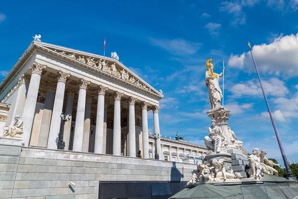 Österreichisches Parlament in Wien — Stockfoto