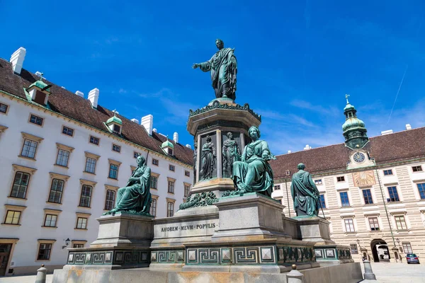 Cesarz Franciszek i Pałacu Hofburg w Wiedniu — Zdjęcie stockowe