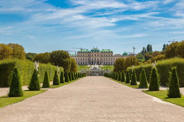 Палац Бельведер у Відні — стокове фото