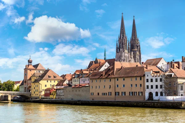 Catedral de Regensburg na Alemanha — Fotografia de Stock