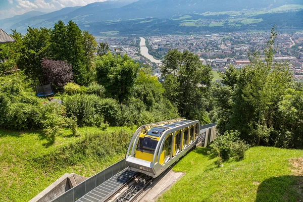 Kereta api Funicular di Innsbruck — Stok Foto