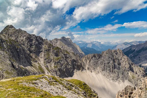 Високих горах, в Альпах — стокове фото