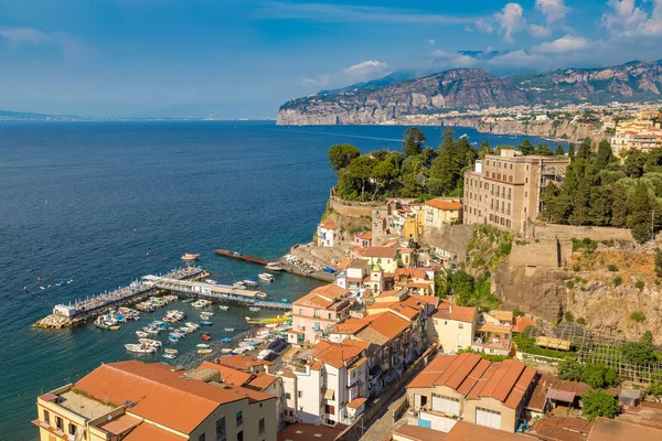 Sorrento sulla Costiera Amalfitana in Italia — Foto Stock