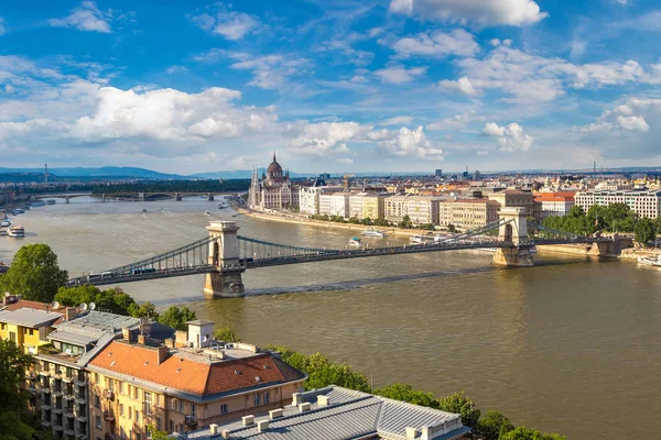 Panoramisch uitzicht op Boedapest — Stockfoto