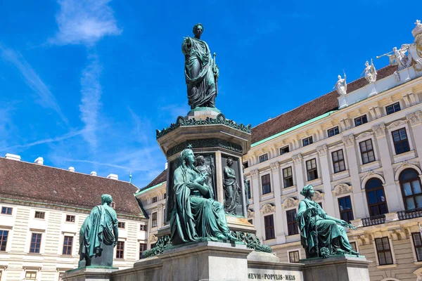 Cesarz Franciszek i Pałacu Hofburg w Wiedniu — Zdjęcie stockowe