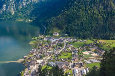 Avusturya Hallstatt kentinin panoramik görünüm