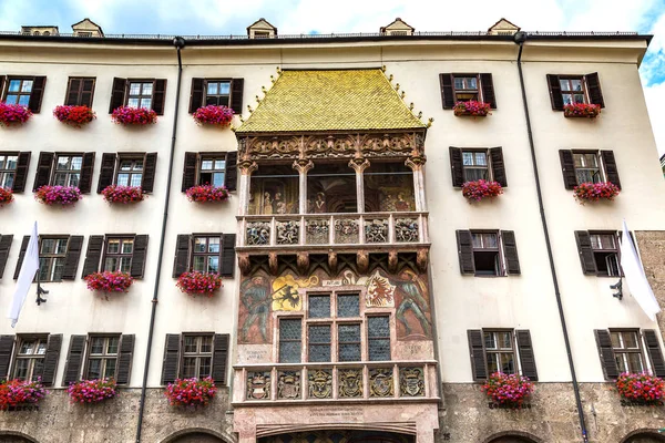 Goldenes dachl în Innsbruck — Fotografie, imagine de stoc