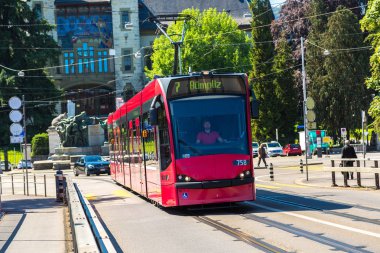 Modern şehir tramvay Bern