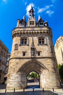 La porte cailhau Bordeaux