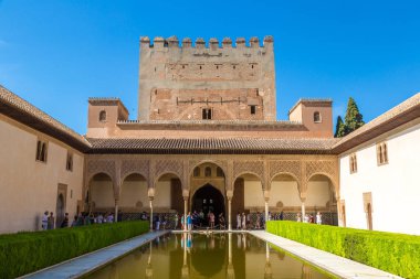 Granada'da Alhambra mersinden mahkeme