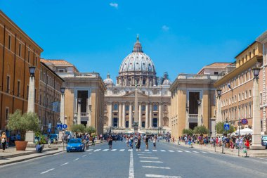 Bir yaz günü Vatikan'da