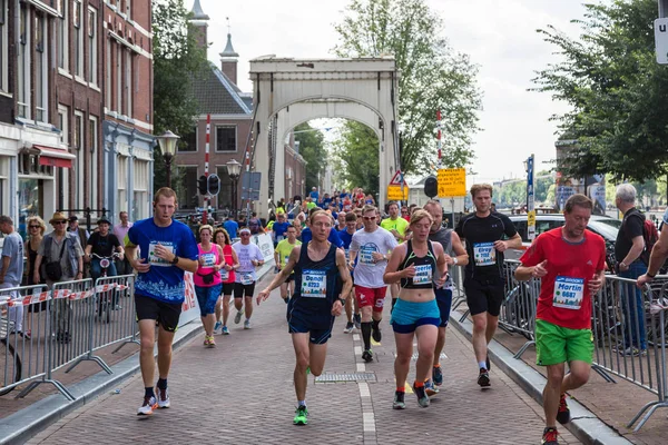 Amsterdam maraton, Hollanda