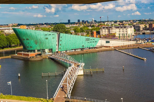 Bilim Merkezi nemo Amsterdam