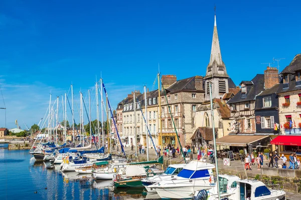 Honfleur Harbour, Frankrike — Stockfoto