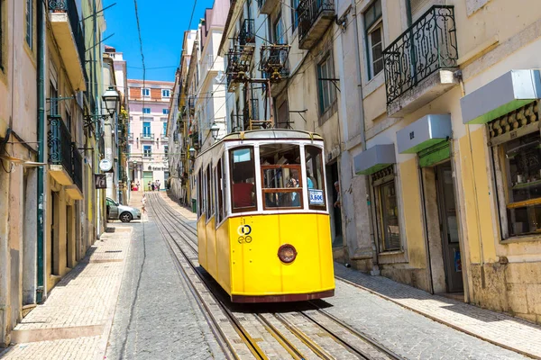 Füniküler Lizbon şehir merkezi