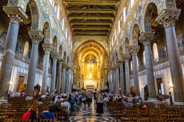 Cathedral of Monreale in Italy — Stock Photo, Image