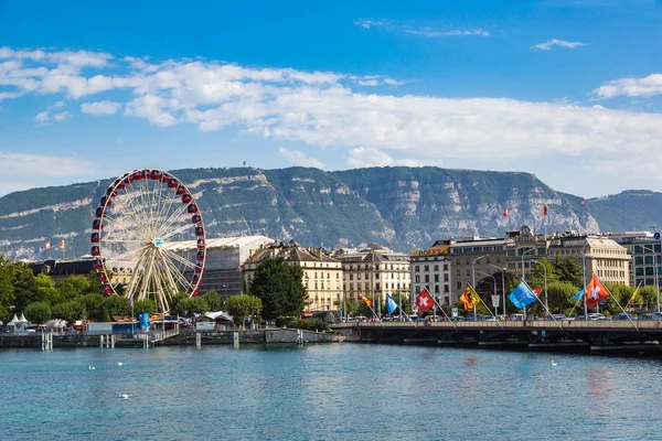 Ruota panoramica a Ginevra — Foto Stock