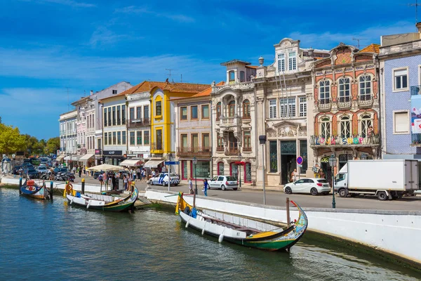 Tradycyjne łodzie w Aveiro, Portugalia — Zdjęcie stockowe