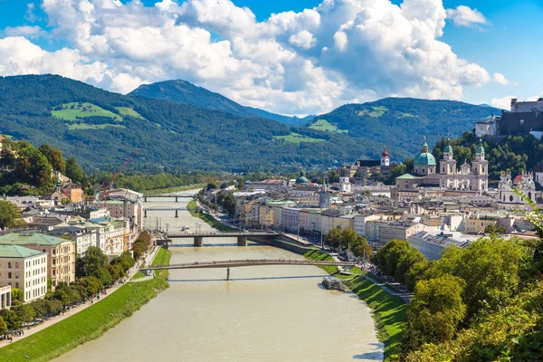 Catedral de Salzburgo na Áustria — Fotografia de Stock