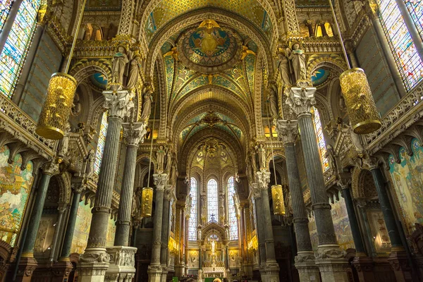 Notre Dame de Fourviere em Lyon — Fotografia de Stock