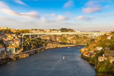 Porto 'nun panoramik görünümü