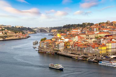 Porto 'nun panoramik görünümü
