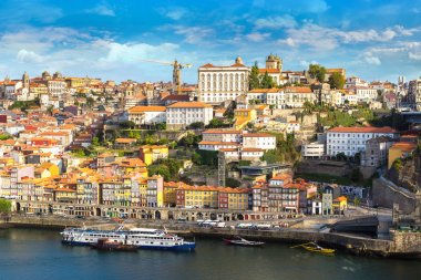 Porto 'nun panoramik görünümü