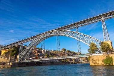 Porto 'daki Dom Luis Köprüsü
