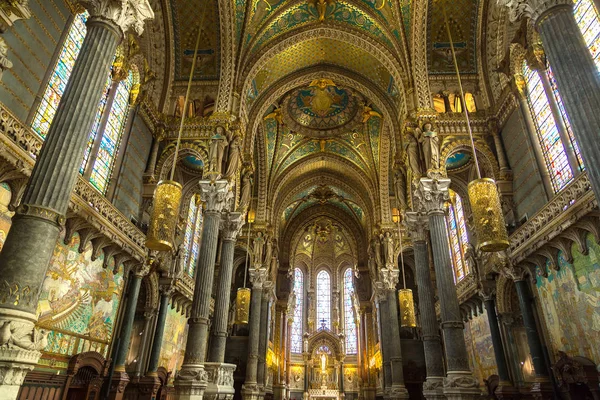 Notre Dame de Fourvière à Lyon — Photo