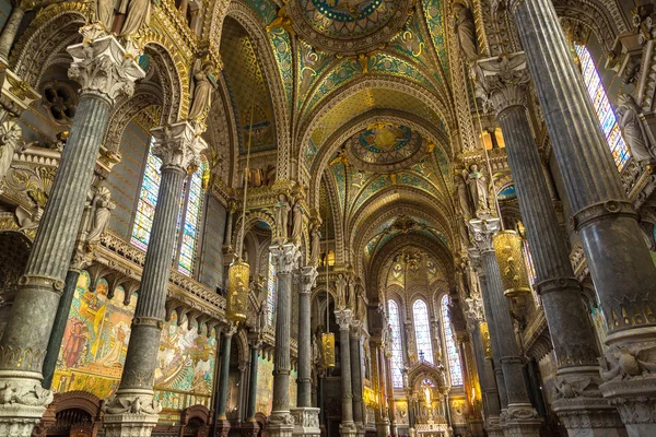 Notre Dame de Fourviere in Lyon — Stock Photo, Image