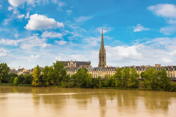 St Michel cathedral in Bordeaux — Stock Photo, Image