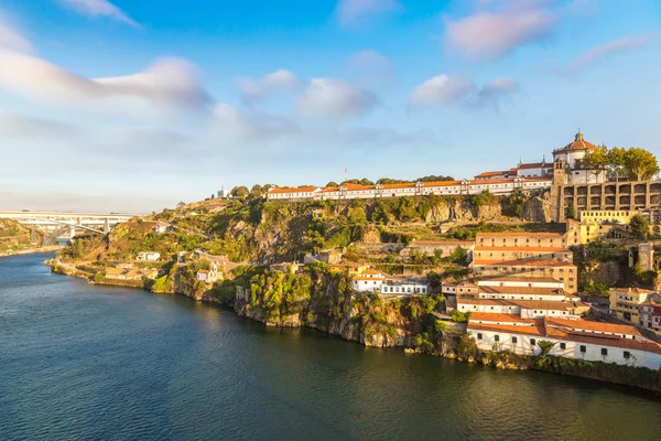 Porto 'nun panoramik görünümü