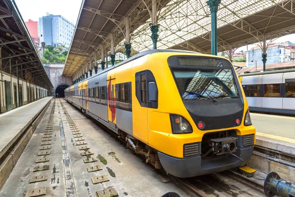 Sao Bento treinstation in Porto — Stockfoto