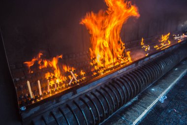 Mum kutsal Fatima'nın