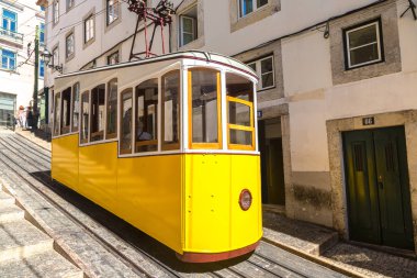 Füniküler Lizbon şehir merkezi