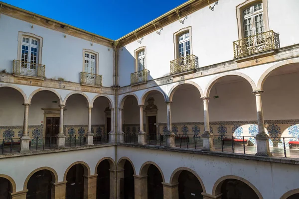 Den universitet i Coimbra i Portugal — Stockfoto