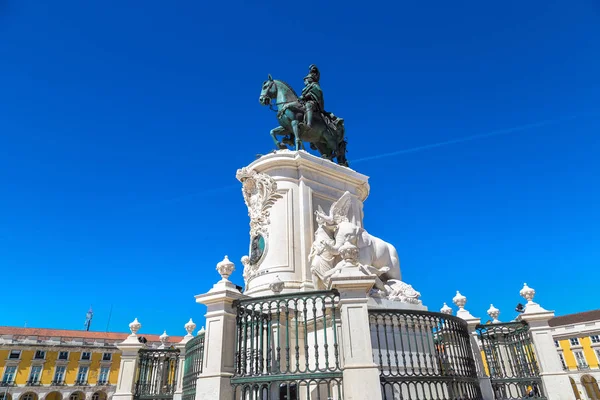 Staty av kung jose i Lissabon — Stockfoto