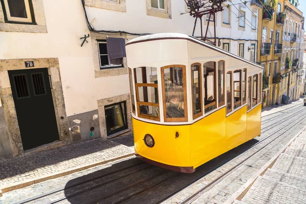 Füniküler Lizbon şehir merkezi