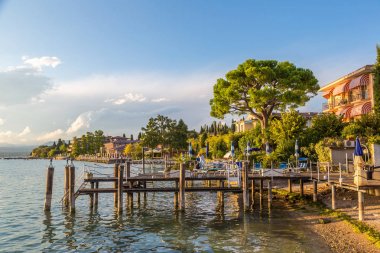 Sirmione Garda Gölü 'nde