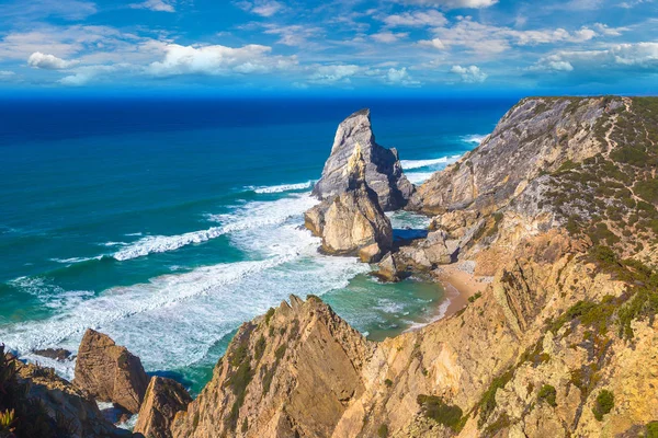 Wybrzeże Oceanu Atlantyckiego w Portugalii — Zdjęcie stockowe
