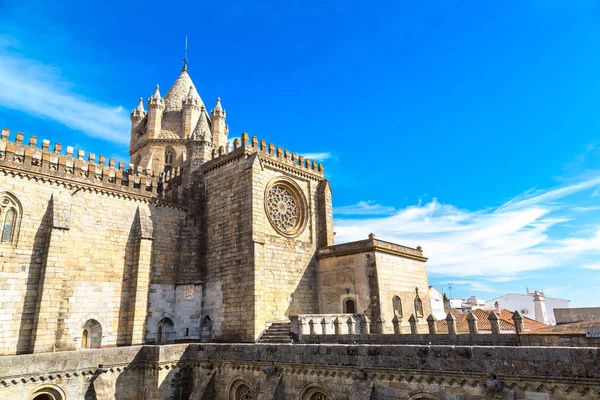 Katedrála v Evoře, Portugalsko — Stock fotografie