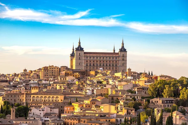 Paisaje urbano de Toledo en España —  Fotos de Stock
