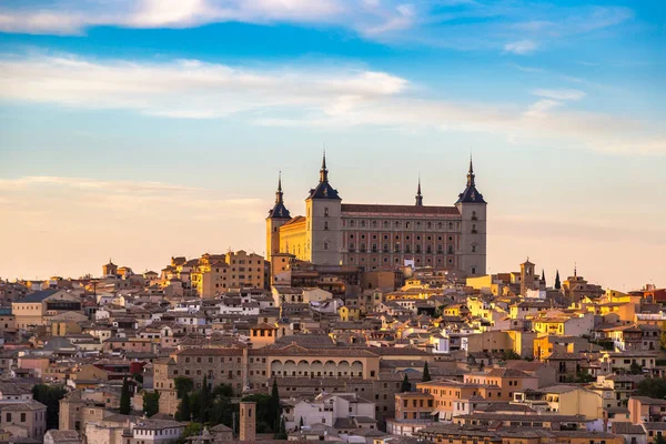 Stadsgezicht van Toledo in Spanje — Stockfoto