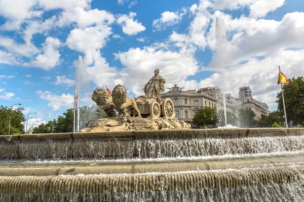 Cibeles fontein in madrid — Stockfoto