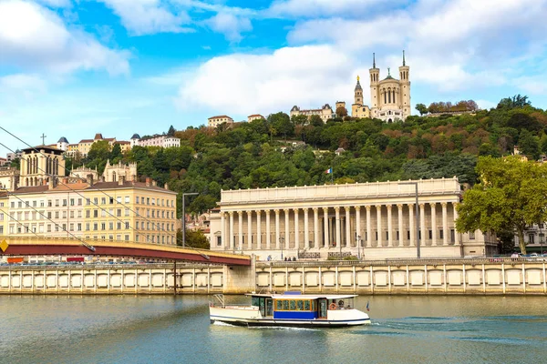 Cityscape de Lyon em França — Fotografia de Stock