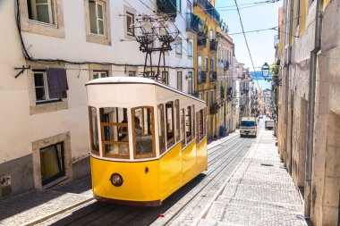 Füniküler Lizbon şehir merkezi