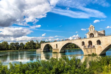 Avignon Saint Benezet Köprüsü
