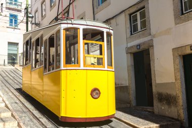 Füniküler Lizbon şehir merkezi