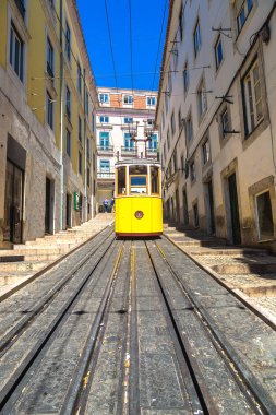 Füniküler Lizbon şehir merkezi
