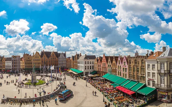 Bruges Pazar Meydanı